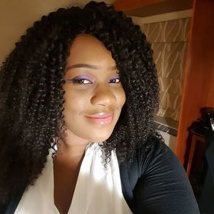 Meet your Posher, Omobolanle